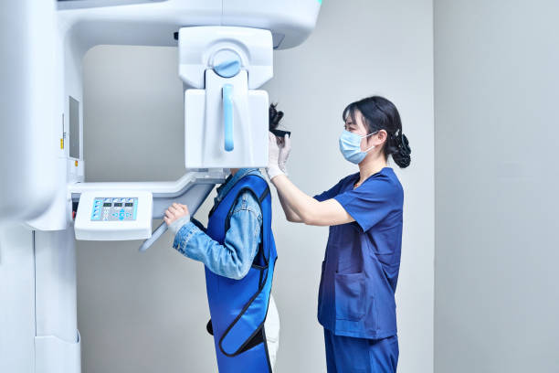 Best Weekend Emergency Dentist in Crest, CA
